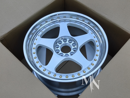 निसान R35 R33 GTR 350Z 370Z 18 19 20 21 22 इंच कस्टम रिम्स के लिए दो टुकड़ा निज़मो LM GT2 पहिया